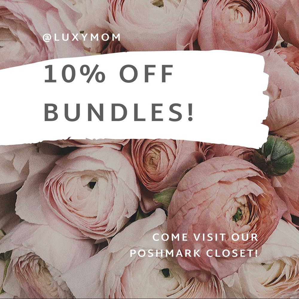 10% off bundles!! Come shop our closet!